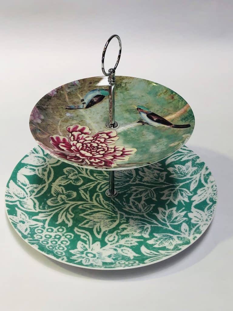 Cakestand Green with pink peonies and bird